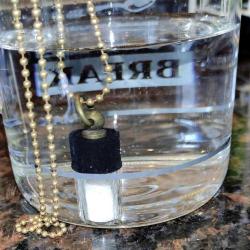 Çevirmeli Su Geçirmez Kapaklı 3cm Mini Cam Şişe Kolye Ilaç Tohum Dilek Hatıra Kapsül