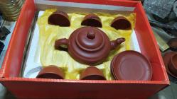 RF24---UZAKDOĞU ÜRETİMİ SERAMİK ÇAY SETİ--BİR ÇAYDANLIK BEŞ FİNCAN