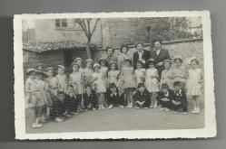 Efemera - EĞİTİM TARİHİ / İLKOKULDA CİCİ KIZLAR VE CİCİ BEYLER FOTOĞRAFI... - kitantik - kitaLog