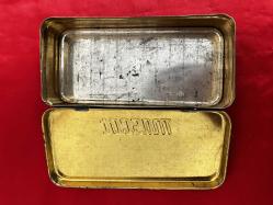 Dikiş makinesi aksesuar kutusu