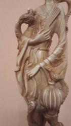 DEKORATİF UZAKDOĞU KADIN OBJESİ