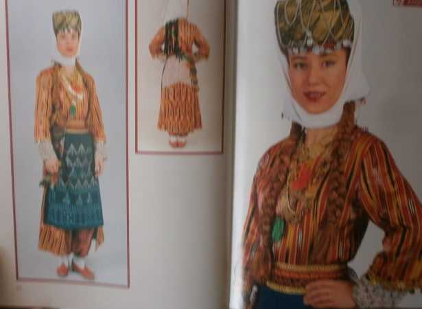 Folklorik Türk Kıyafetleri, Mehmet Özel ...