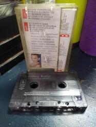 GÜLAY ERALP - YOKSUN ŞİMDİ - KASET [MAVİ KAĞIT BANDROL]