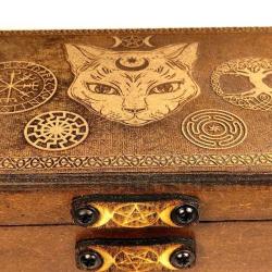 İskandinav Pagan Semboller Ahşap Kutu Sandık Içinde Runik Futhark Viking Alfabesi