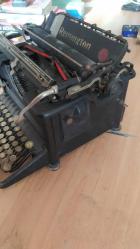 ANTİKA REMİNGTON DAKTİLO--YAĞLAMA İSTER