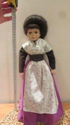 FRANSA'DAN VİNTAGE PORSELEN BEBEK MADAM MOR GİYSİLİ 45 CM
