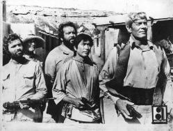 fıve men army..   Beş kişilik Ordu .. Un esercito di 5 uomini..   Bud Spencer   .. Peter Graves ... James Daly 4 photo lobby card