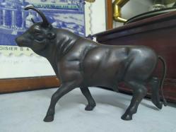 PİRİNÇ BOĞA FİGÜRÜ