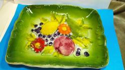 T12-----KABARTMA MEYVA DESENLİ SERAMİK TABAK