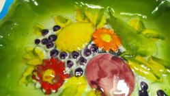 T12-----KABARTMA MEYVA DESENLİ SERAMİK TABAK