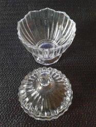 KAPAKLI CAM ŞEKERLİK ESKİLERDEN KALMA (KUSURSUZ)