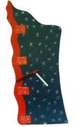 Ahşap Soyutlu Renkli Duvar Saati