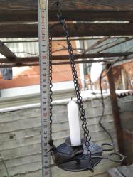 ASKILI ŞAMDAN VE MUM MAKASI