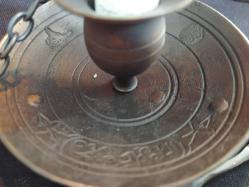 ASKILI ŞAMDAN VE MUM MAKASI