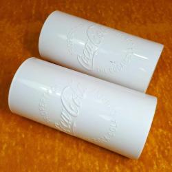 VINTAGE PROPERT OF THE COCA-COLA COMPANY BİR ÇİFT BEYAZ BOYAMA CAMLI , SİLİNDİR FORMLU BARDAK