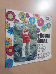 FÜSUN ÖNAL DÜN BUGÜN YARIN AÇ GÖZÜNÜ * HEPSİ SEN - 45'LİK PLAK KABI (SADECE KABIDIR)