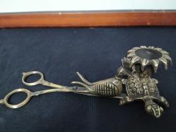 KAPLUMBAĞA ŞAMDAN VE MUM MAKASI