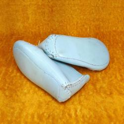 VINTAGE EL YAPIMI MAVİ RENKLİ DERİ BİR ÇİFT BEBEK PATİK