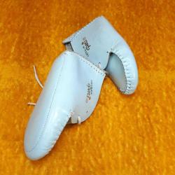 VINTAGE EL YAPIMI MAVİ RENKLİ DERİ BİR ÇİFT BEBEK PATİK