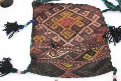 EL YAPIMI HALI ÇANTA  (KUCUK KOLİ)