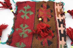 EL YAPIMI HALI ÇANTA  (KUCUK KOLİ)