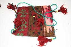 Antika - EL YAPIMI HALI ÇANTA  (KUCUK KOLİ) - kitantik - kitaLog