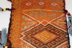 EL YAPIMI HALI ÇANTA  (KUCUK KOLİ)