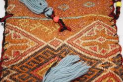 EL YAPIMI HALI ÇANTA  (KUCUK KOLİ)