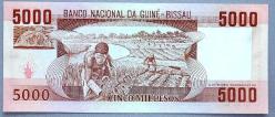 GİNE BİSSAU=1984  5000 Pesos  P-9 ÇİL'