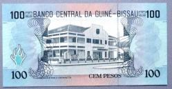 GİNE BİSSAU=1990  100 Pesos  P-11 ÇİL'