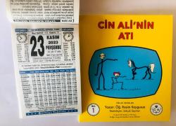 23 Kasım 2023 hediyelik orijinal Türkiye takvim yaprağı (Cin Ali kitabı hediyeli:)