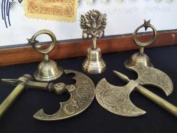 PİRİNÇ OSMANLI ARMALI ZİL, ALEM VE TEBER TAKIMI