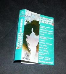 SADECE KARTONETTİR * KASET YOKTUR * BİZDEN SİZE DİLLERDEKİ ŞARKILAR 3