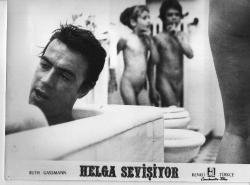 LOBİ KARTI PHOTO FİLM  HELGA SEVİŞİYOR.  8 ORİJİNAL LOBİ FOTOĞRAFI