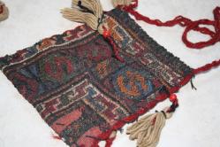 ANTİKA EL DOKUMASI ÇANTA ELDE YAPMA %100 ORJİNAL (İ12  KASA