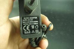 12V 800MA        SORUNSUZ ADAPTÖR     (V8)