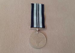 İNGİLTERE - HİNDİSTAN 1939 -1945  ASKERİ SAVAŞ MADALYASI B8502