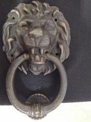 PİRİNÇ ASLAN KAPI TOKMAĞI