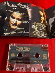 Özlem Yüksel - İlk Gözağrım - Kaset
