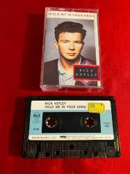 Rick Astley - Hold Me In Your Arms - Kaset