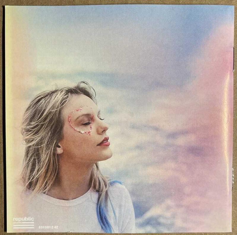 TAYLOR SWIFT İMZALI LOVER BOOKLET 2019 - Efemera - kitantik