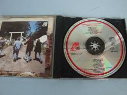 CROSBY,STILLS,NASH & YOUNG 