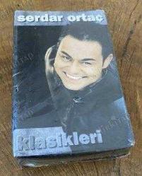 Serdar ortaç KLASİKLERİ-UNIVERSAL BASIM- 3 kaset aşk için yaz yağmuru gecelerin adamı ambalajında kaset