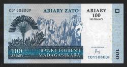 ** MADAGASKAR ( 100 * ARİARY ) 2004 - ÇİL