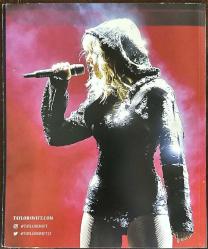 TAYLOR SWIFT - REPUTATION WORLD TOUR OFFICIAL TOUR BOOK 2018