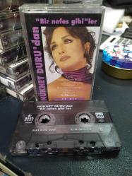 NÜKHET DURU - BİR NEFES GİBİLER - 20 HİT - KASET