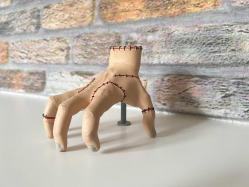 Thing Wednesday 10 cm