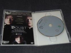 DOUBT-ŞÜPHE-MERYL STREEP-- DVD FİLM.TÜRKÇE  DİL  VE TÜRKÇE ALTYAZI VARDIR.