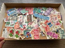 Amerika ABD 500 (Beş Yüz) Adet Karışık Damgalı Pullar