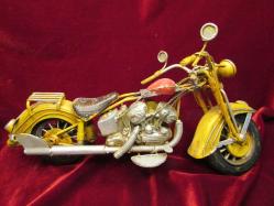 KOLEKSİYON OBJESİ  EL İŞÇİLİĞİ ''TRIUMPH'' MOTORSİKLET(1:30 ölçekte).ÇOK KALİTELİ VE SAĞLAM METAL ÜRÜN 782
